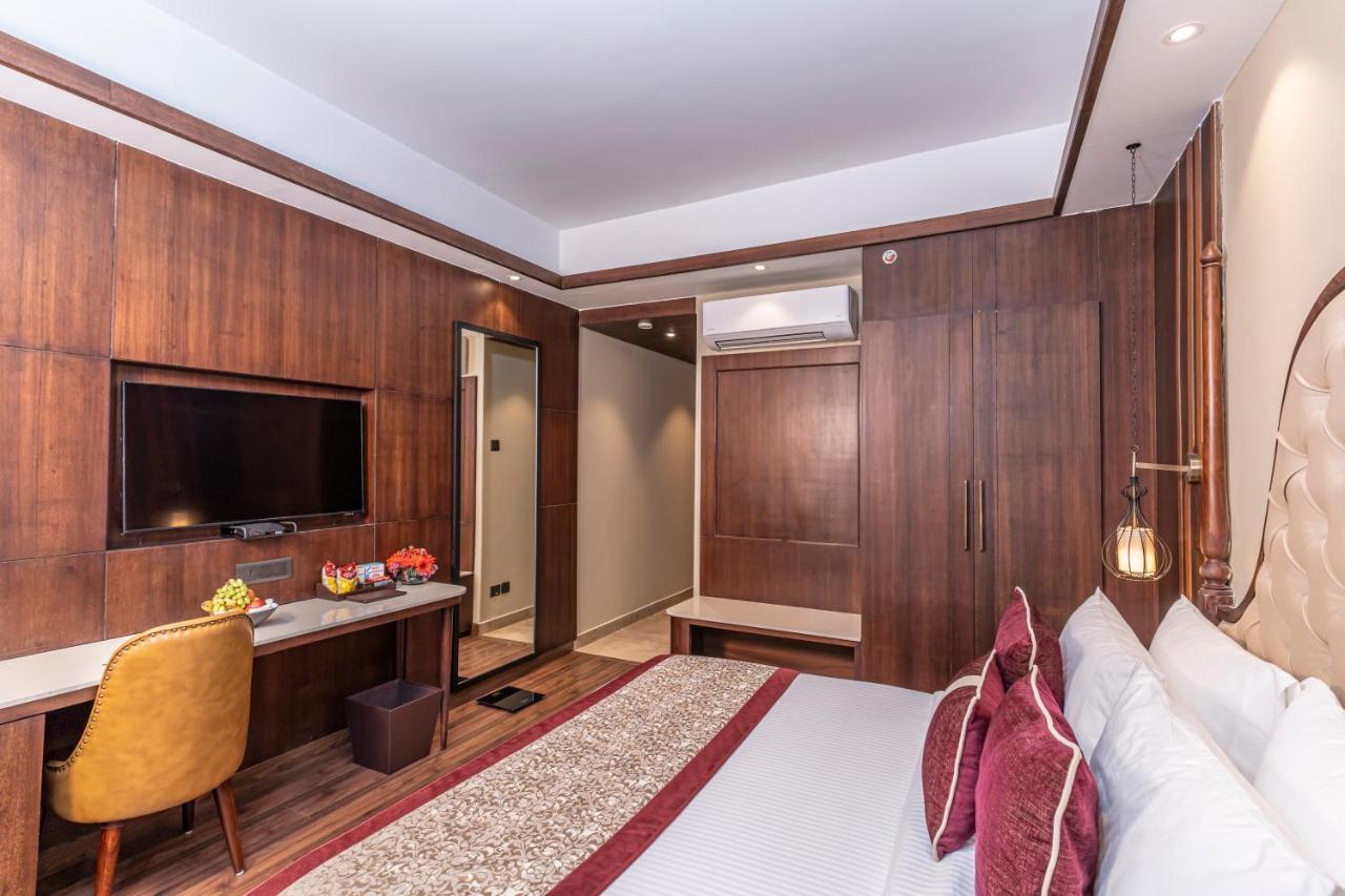 Fortune Khajjiar - Member Itc Hotels' Group Ngoại thất bức ảnh