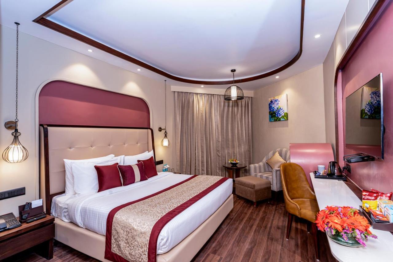 Fortune Khajjiar - Member Itc Hotels' Group Ngoại thất bức ảnh