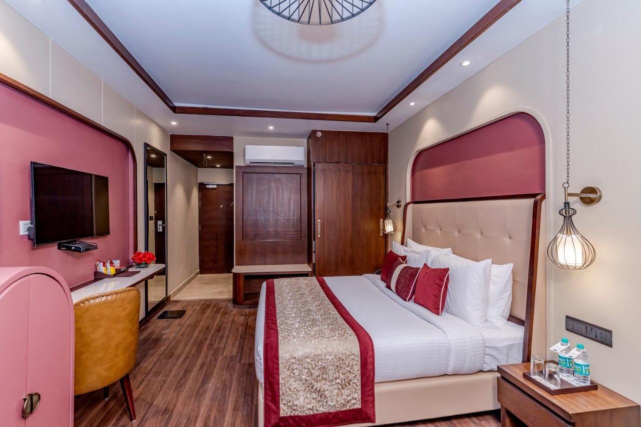 Fortune Khajjiar - Member Itc Hotels' Group Ngoại thất bức ảnh