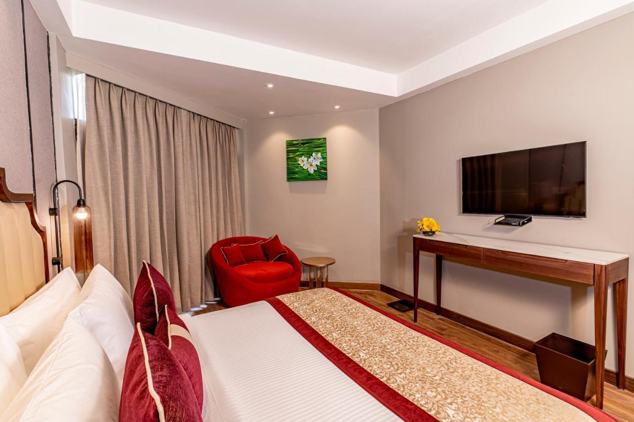 Fortune Khajjiar - Member Itc Hotels' Group Ngoại thất bức ảnh